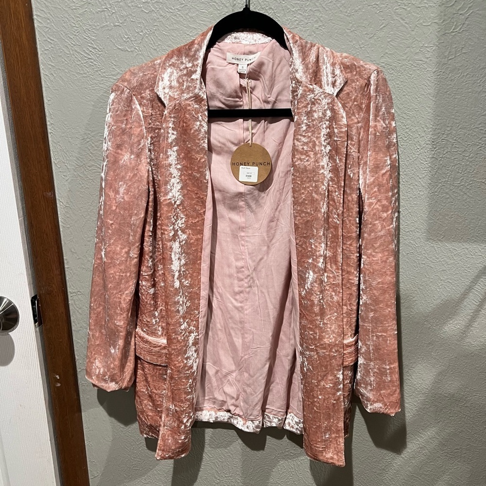 Honey Punch Blush Velvet Open Blazer NWT Chic Blazer Size Small Barbiecore